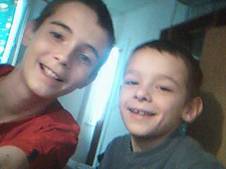 moi alain qui et a droite de la photo et mon pote
